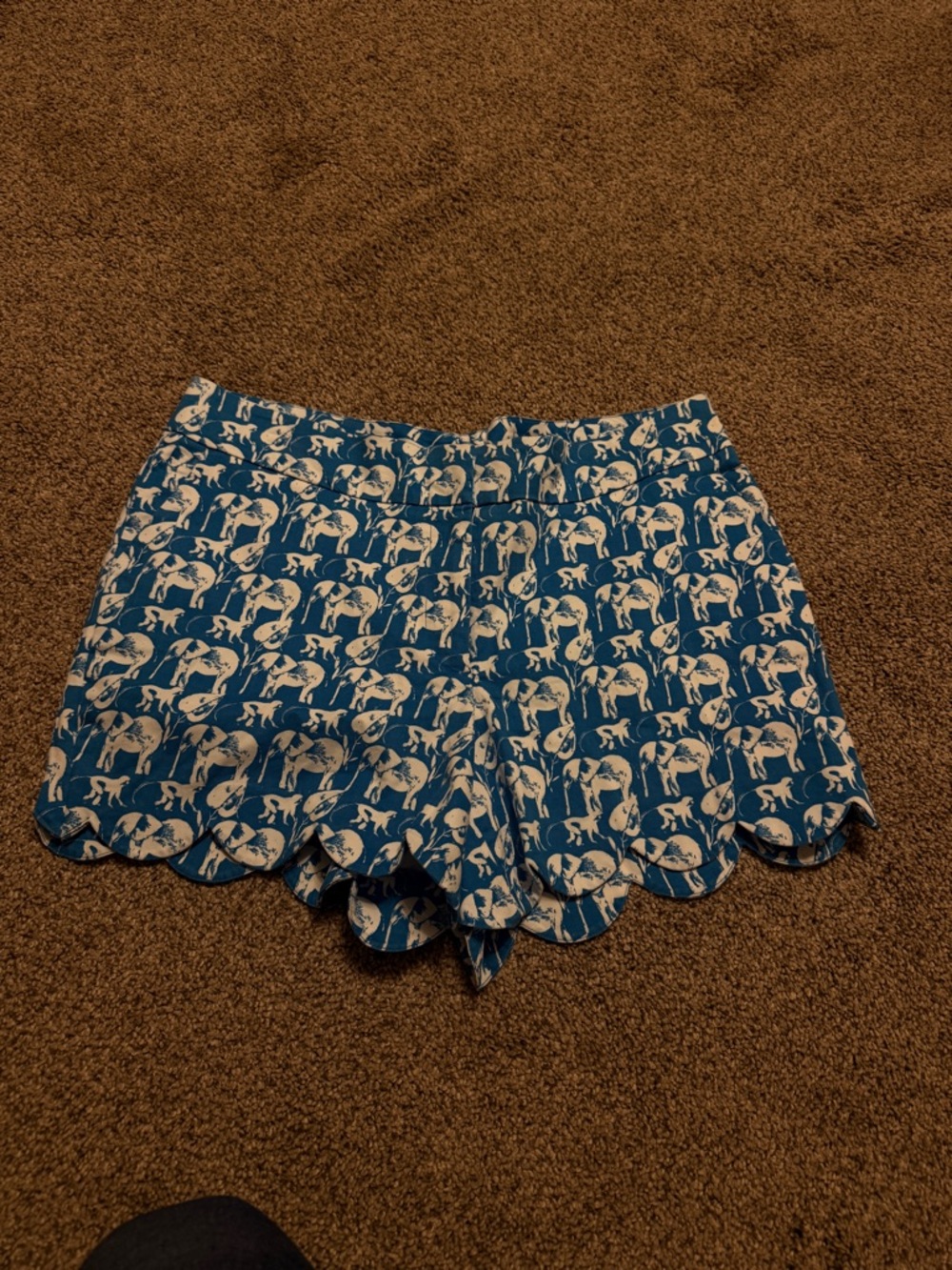 crown & ivy Teal Blue Elephant Print Scalloped Hem Shorts